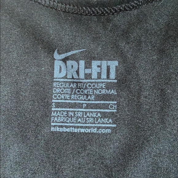 Nike tank top - Picture 2 of 2